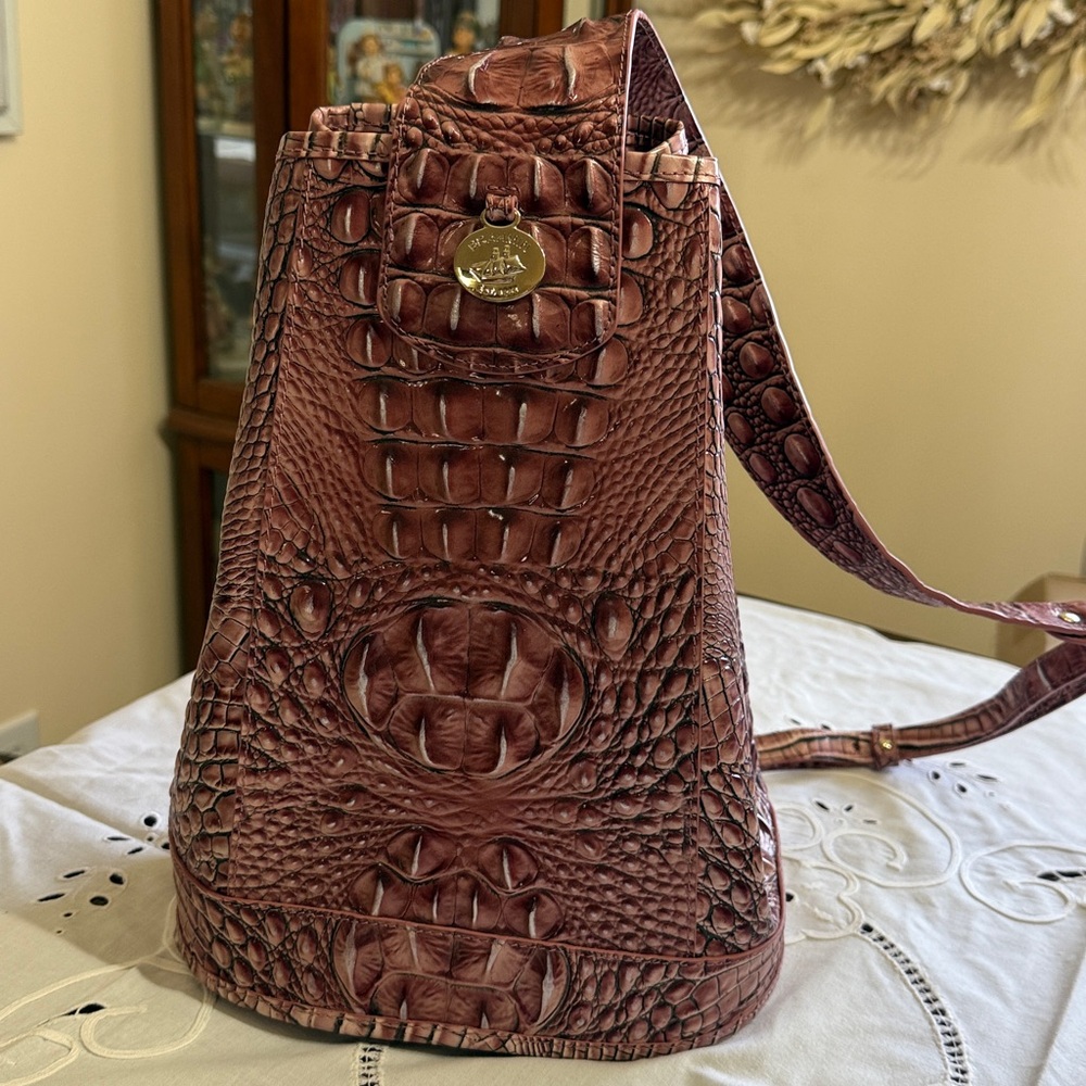 BRAHMIN SLING-BAG IN DUSTY PINK. NBNT